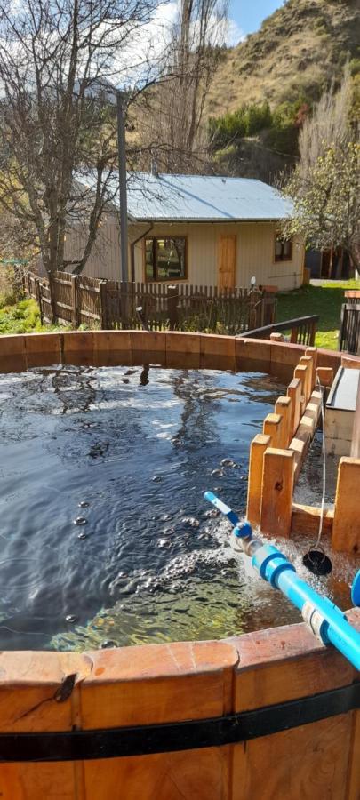 Borde Rio Coyhaique Cabana Y Tinaja Экстерьер фото